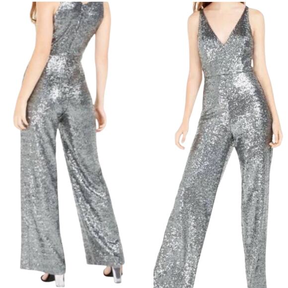 EMERALD SUNDAE Sequins Jumpsuit Silver V-Neck Sleeveless Pockets Cocktail 9 EUC - Picture 1 of 11
